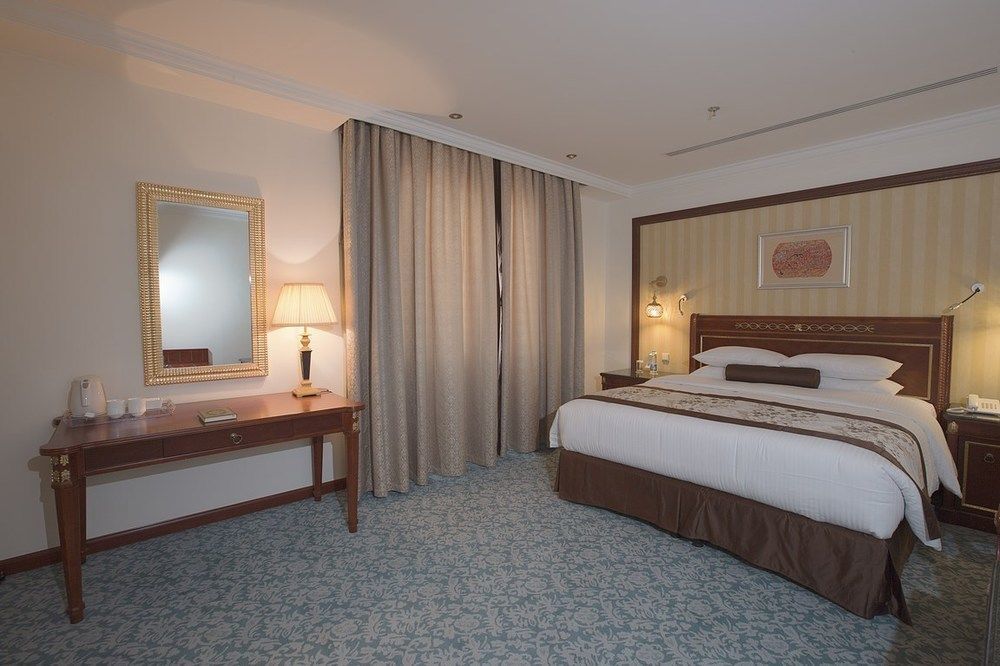 Konoz Al Yam Hotel Jeddah Bagian luar foto
