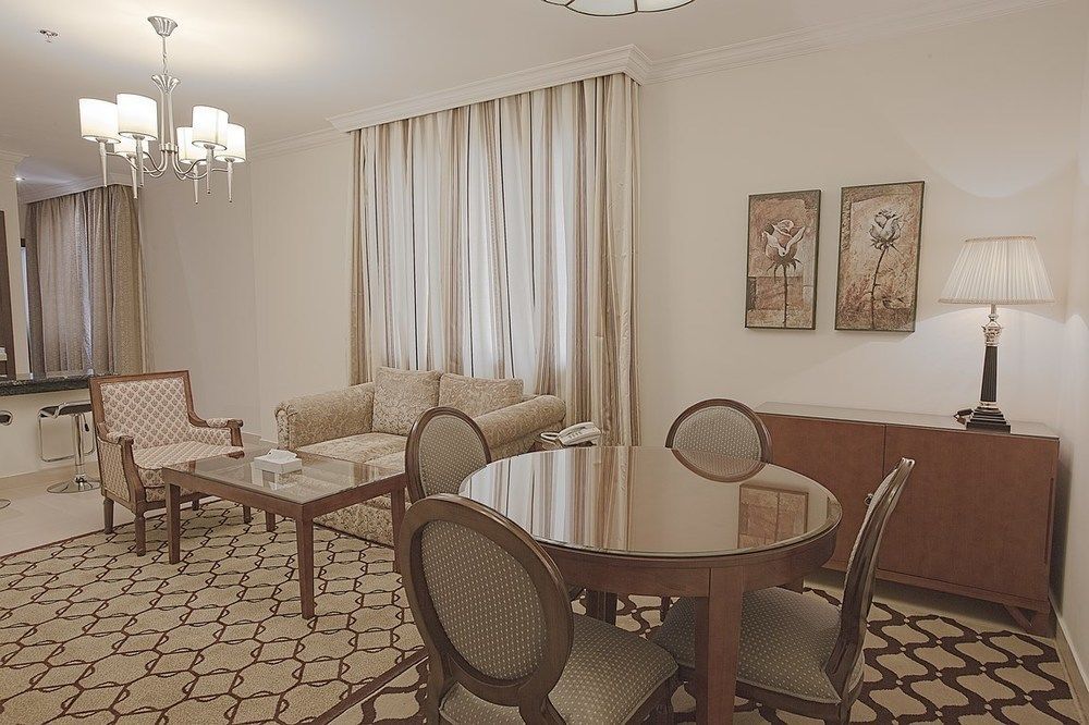 Konoz Al Yam Hotel Jeddah Bagian luar foto